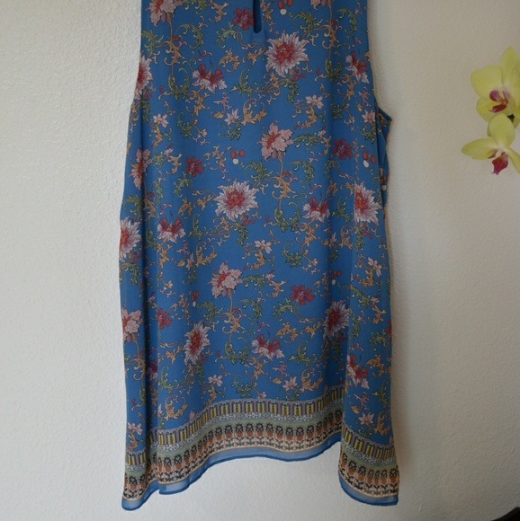 Max Studio floral trapeze blouse size M - Picture 2 of 5